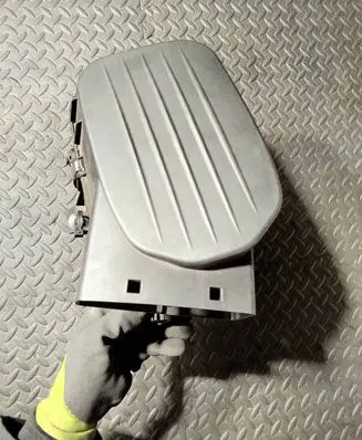 Maserati Ghibli Air filter box 70552746 243876 0280218281