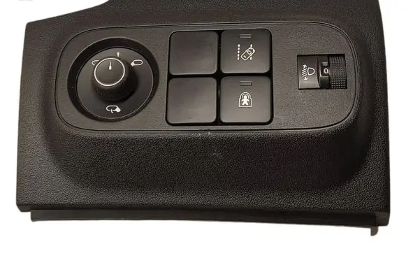 Citroen C3 Wing mirror switch 9812439977