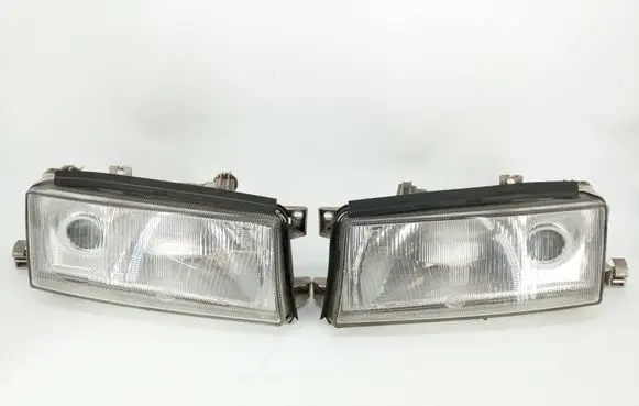 Skoda Octavia Mk1 (1U) Headlights/headlamps set 