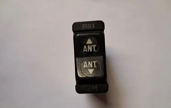 Mercedes-Benz W123 Other switches/knobs/shifts 0008207010