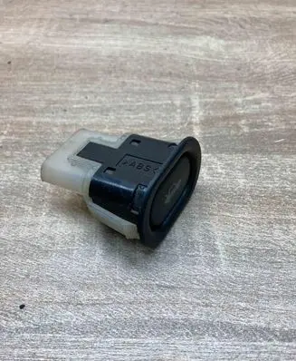 Saab 9-5 Tailgate opening switch 4733440 156796