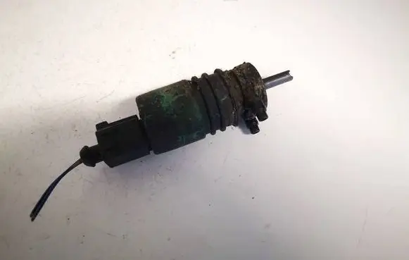 Audi A4 S4 B6 8E 8H Windscreen/windshield washer pump