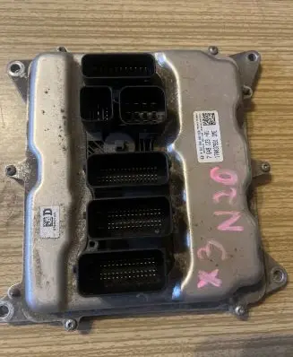 BMW X3 F25 Engine control unit/module 7649123