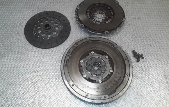 Honda Civic Clutch set kit 415027210 Ld2346