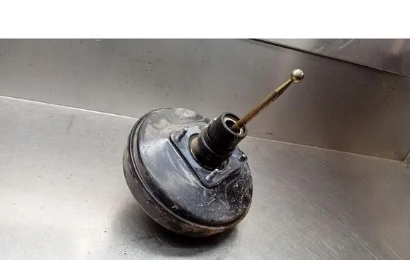 Volkswagen Lupo Brake booster 6N1612105C