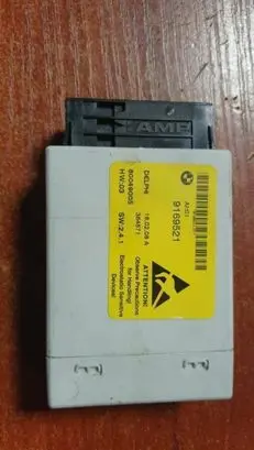BMW 5 E60 E61 Central console control unit 9169521