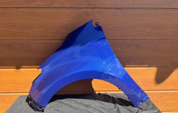 Toyota Yaris XP210 Fender