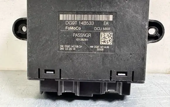 Ford Mondeo MK V Door control unit/module DG9T14B533EA