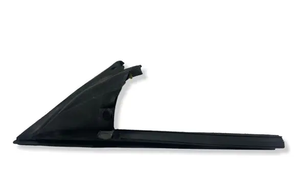 Chevrolet Corvette C8 Other front door trim element Y2ACT2BCH