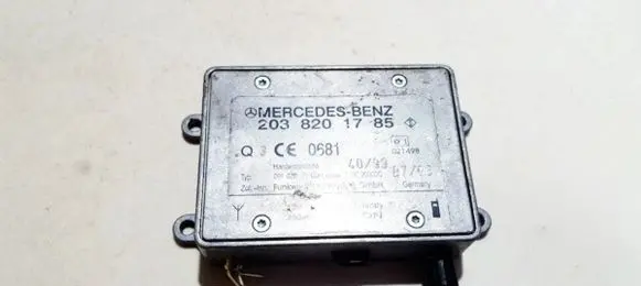Mercedes-Benz C W203 Antenna control unit 2038201785
