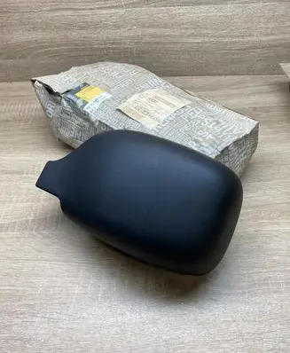 Renault Kangoo I Plastic wing mirror trim cover 8200245171