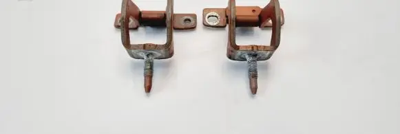 Peugeot 206 Tailgate/trunk/boot hinge 15334