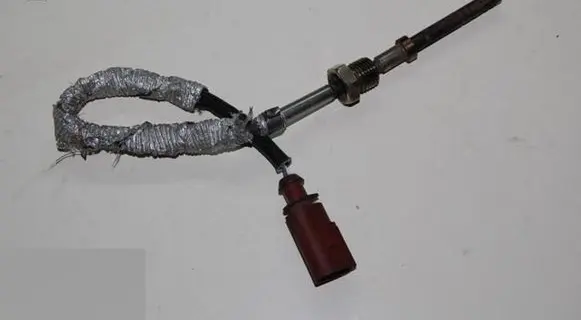 Audi A4 S4 B8 8K Exhaust gas temperature sensor 059906088M
