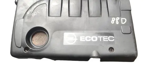 Opel Zafira B Engine cover (trim) 55556745 55555630