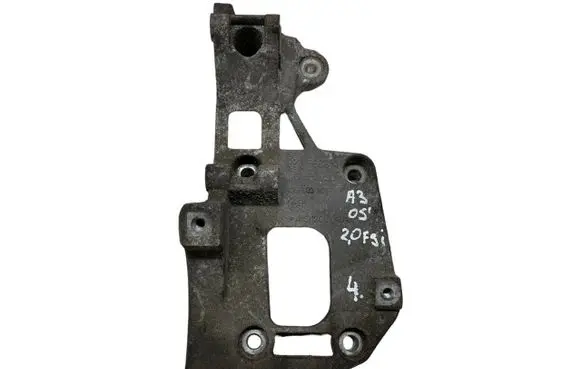 Volkswagen Touran I Engine mounting bracket 06F903143F