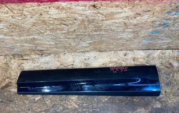 MG HS Front door trim (molding) 11184149R S2510D135-M 11135109R