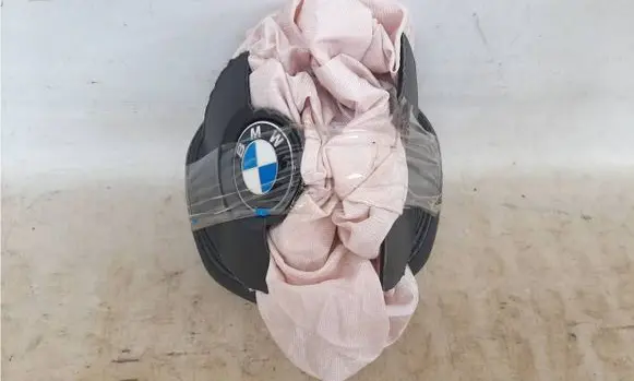 BMW X3 G01 Steering wheel airbag 8097022 32308097022