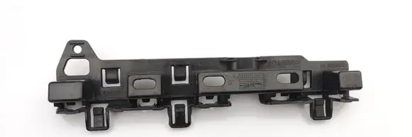 BMW 5 G30 G31 G38 Fender mounting bracket 7387341