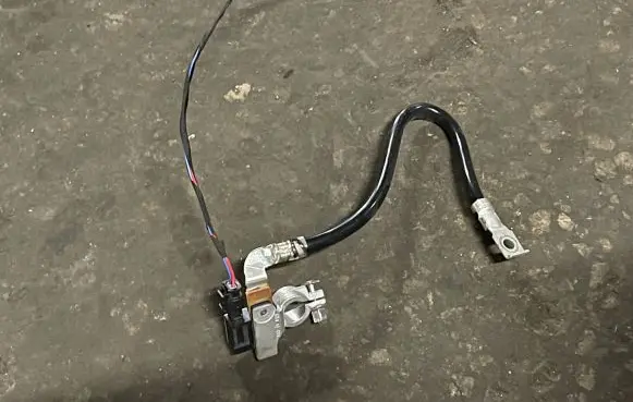 BMW 4 F36 Gran coupe Negative earth cable (battery) 17294900 0399083360 9117877