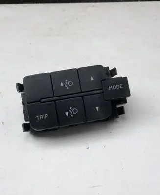 Iveco Daily 5th gen Headlight level height control switch 69500781