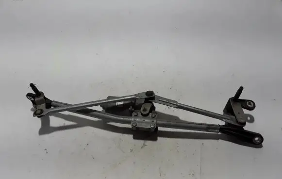Front wiper linkage