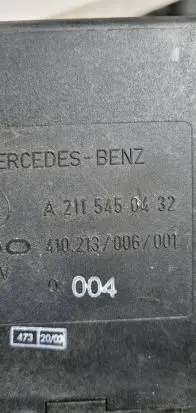Mercedes-Benz E W211 Air suspension control unit module (rear) A2115450432 3576112