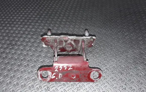 Dodge Caliber Tailgate/trunk/boot hinge 5115748
