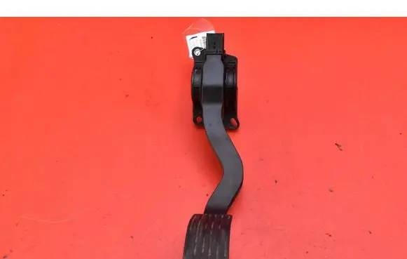 Peugeot 307 Accelerator throttle pedal 9646702180