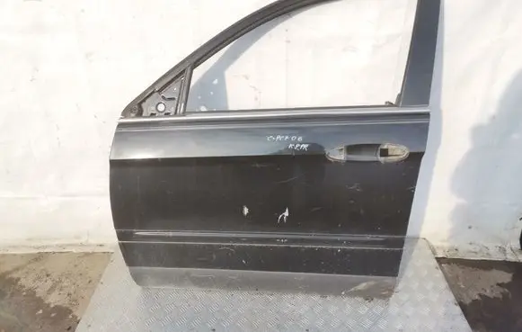 Chrysler Pacifica Front door