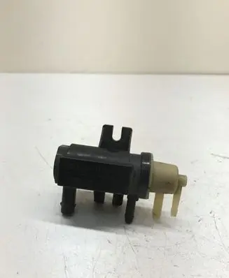 Mercedes-Benz E W212 Turbo solenoid valve A0091533128