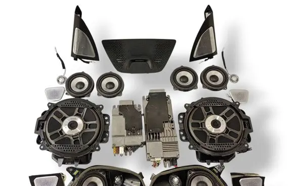 BMW X7 G07 Audio system kit 5A52E26 65125A52E26 5A3F6D5