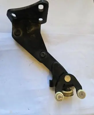 Volkswagen Caddy Sliding door lower roller guide/hinge 2K0843397A