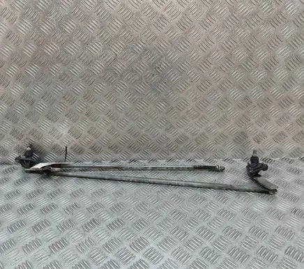 Nissan Patrol Y61 Front wiper linkage and motor 28841VB000 28842VB000