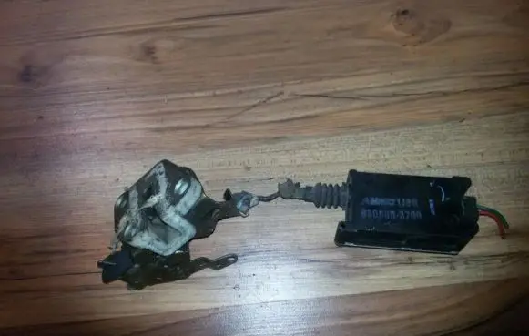 Mazda 323 F Rear door lock 8300003700