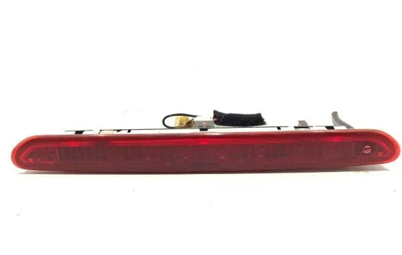 Fiat Grande Punto Third/center stoplight