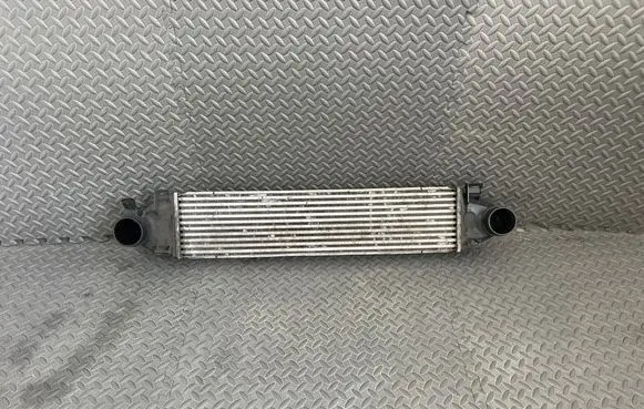 Volvo XC60 Intercooler radiator 31273910