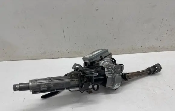 Steering wheel axle set
