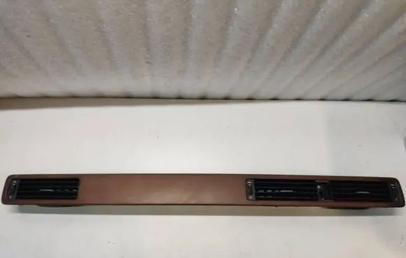 Volvo V70 Dash center air vent grill 30781315