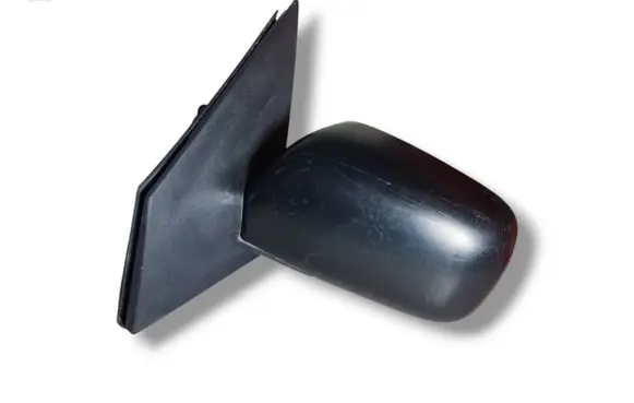 Toyota Yaris Manual wing mirror E13010399