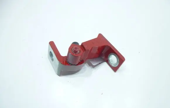 Rear door upper hinge
