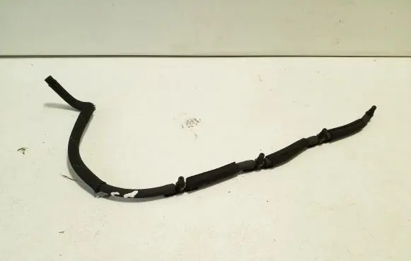 Volkswagen PASSAT CC Fuel return line/hose 