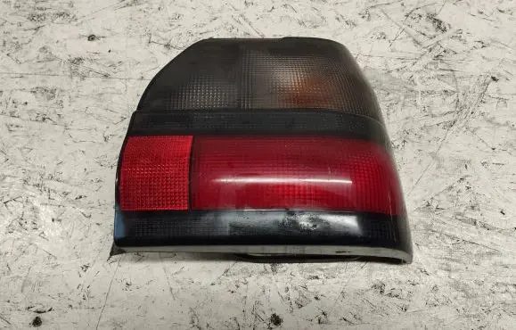 Renault 19 Rear/tail lights 7700816016