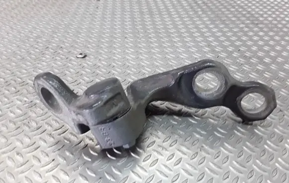 Ford C-MAX I Front door upper hinge