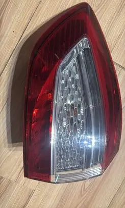 Ford Mondeo MK IV Rear/tail lights b7113405b