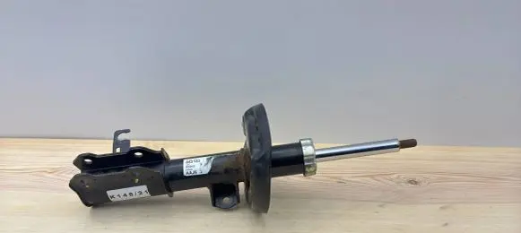 Chevrolet Cruze Front shock absorber/damper 13473997