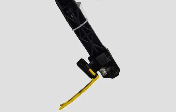 Toyota Avensis T250 Rear door exterior handle 242305