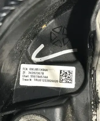 Chrysler Pacifica Steering wheel 55079457AA 34262307B 6MJ851X9AA