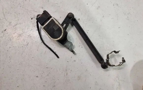 BMW 1 F20 F21 Headlight/headlamp level sensor 6860843 25916010 ABF53150