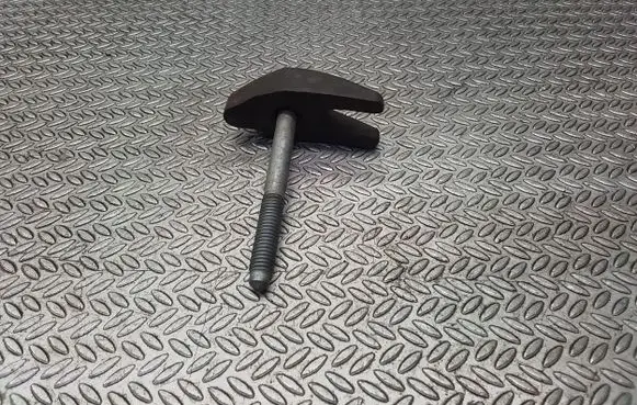 Fuel Injector clamp holder
