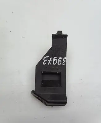 Volvo V50 Front bumper mounting bracket 30678482